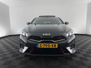 Kia ProCeed – thumbnail 6