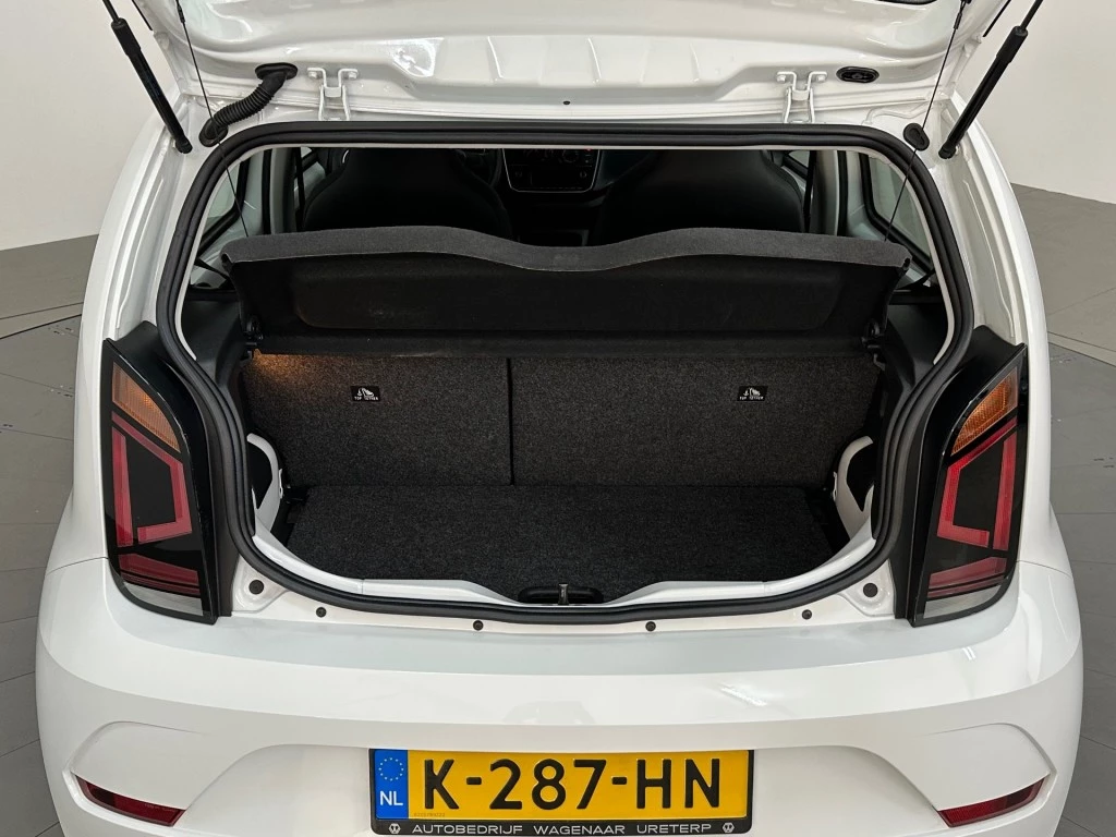 Volkswagen up! – foto 23
