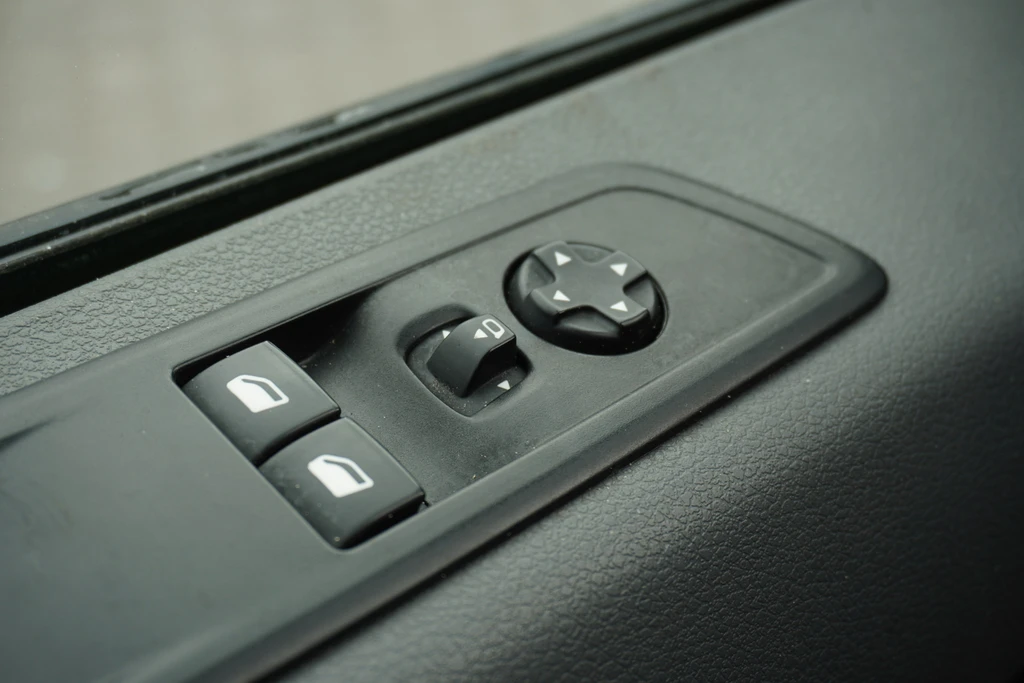 Opel Vivaro – foto 22