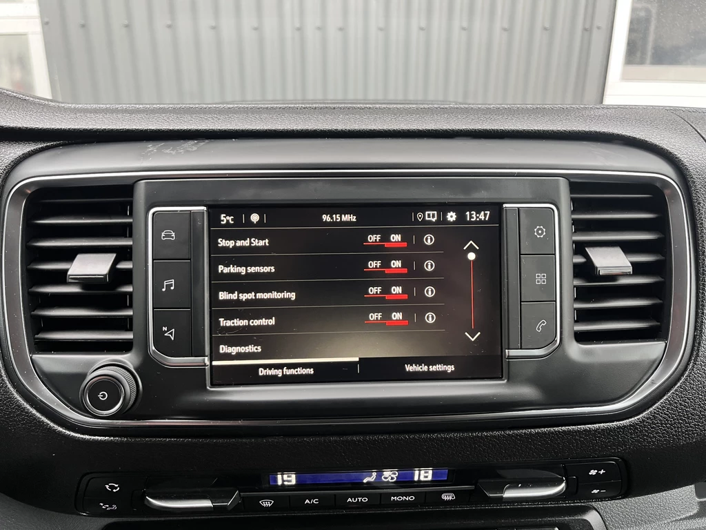 Opel Vivaro – foto 33