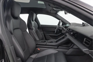 Porsche Taycan – thumbnail 11