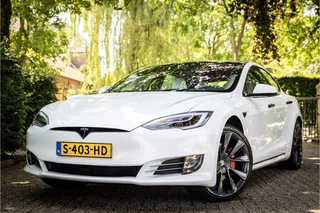 Tesla Model S – thumbnail 1