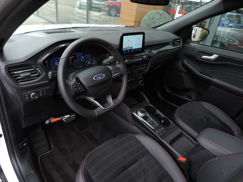 Ford Kuga – foto 13
