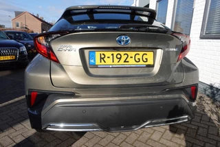 Toyota C-HR – thumbnail 5