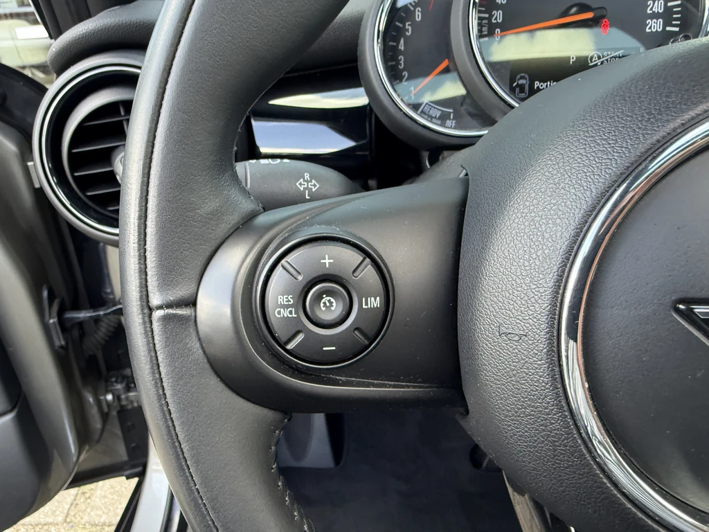 MINI 5-deurs – foto 17