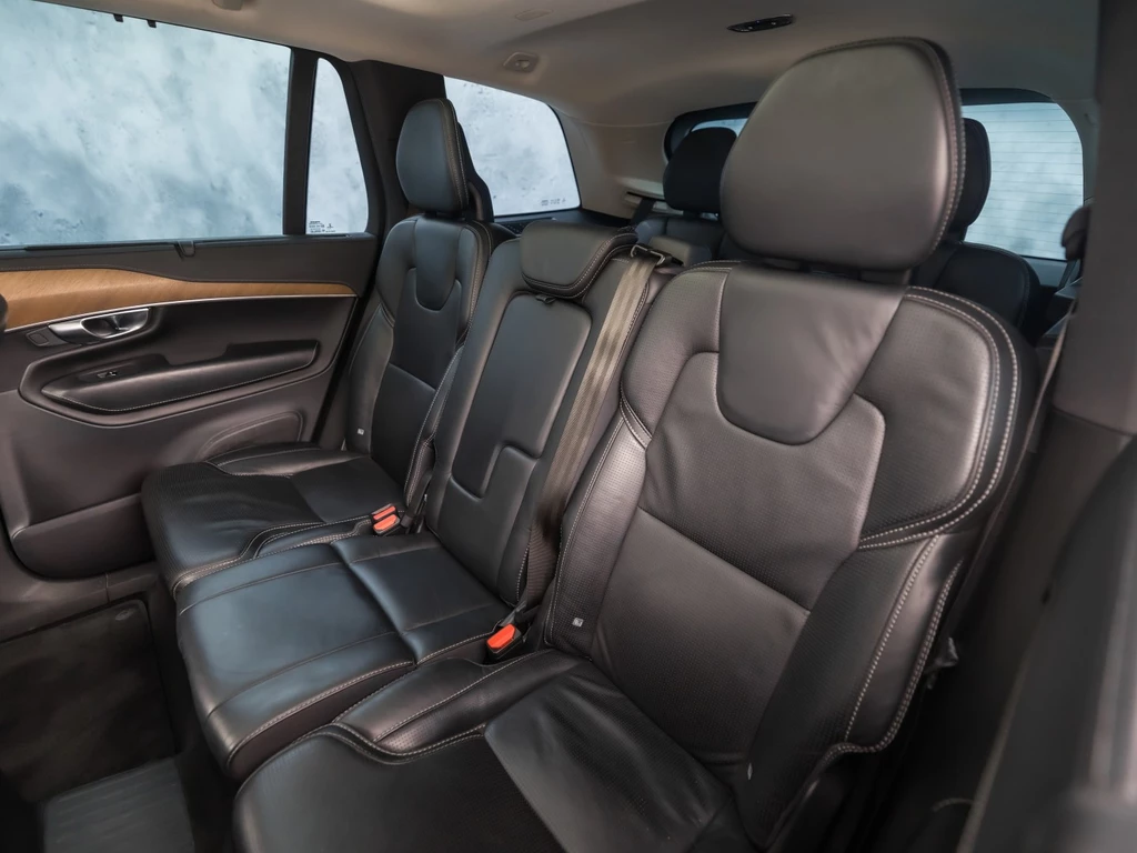 Volvo XC90 – foto 17