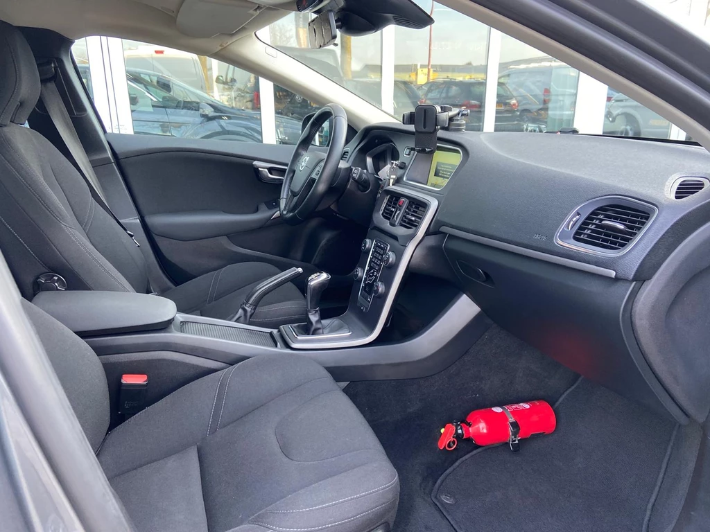 Volvo V40 – foto 11