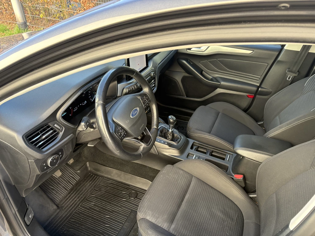 Ford Focus – foto 11
