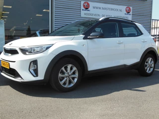 Kia Stonic – thumbnail 1