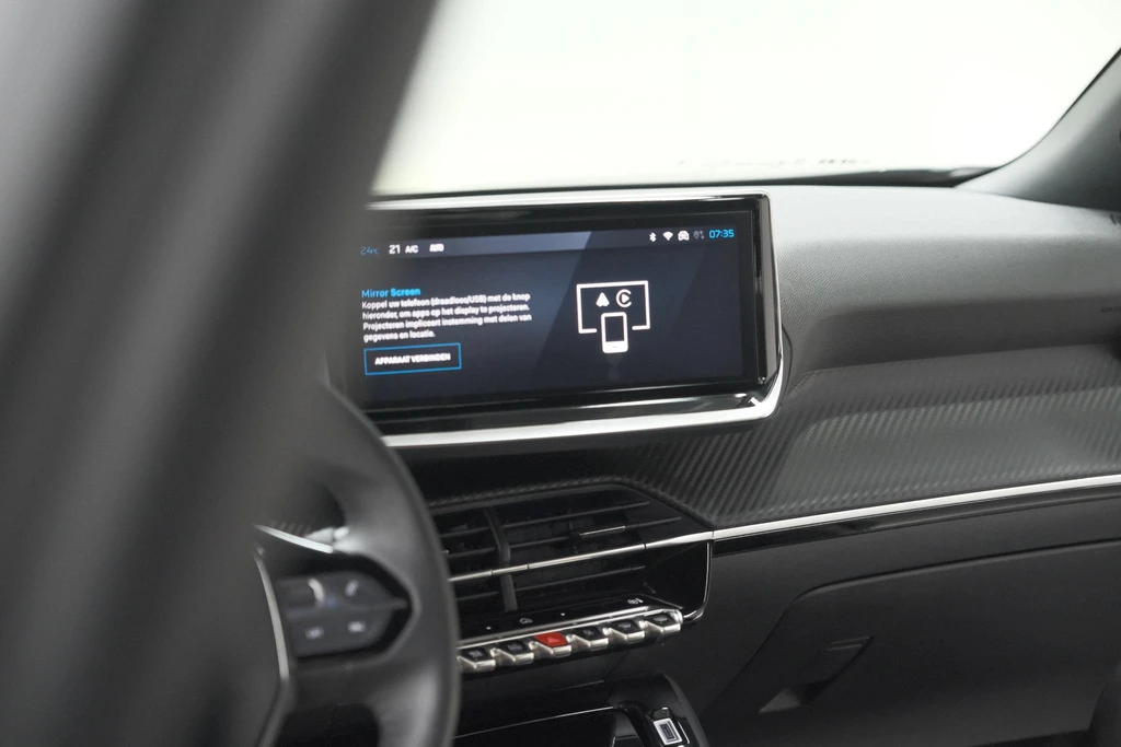 Peugeot e-2008 – foto 62