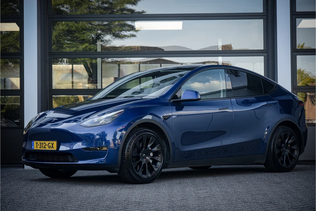 Tesla Model Y – foto 1