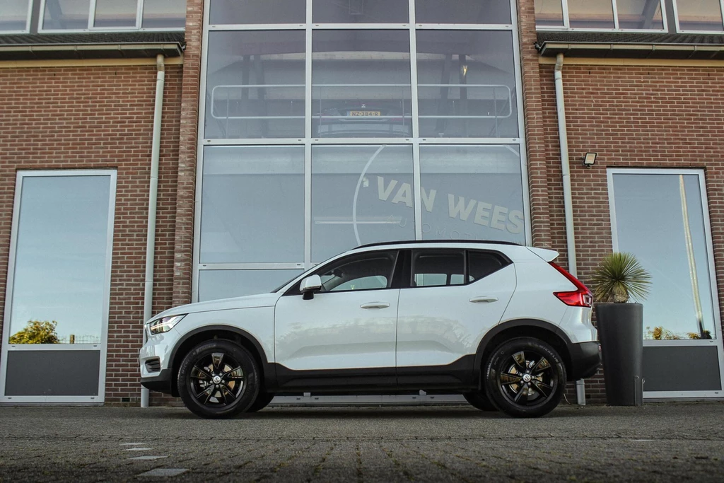 Volvo XC40 – foto 3