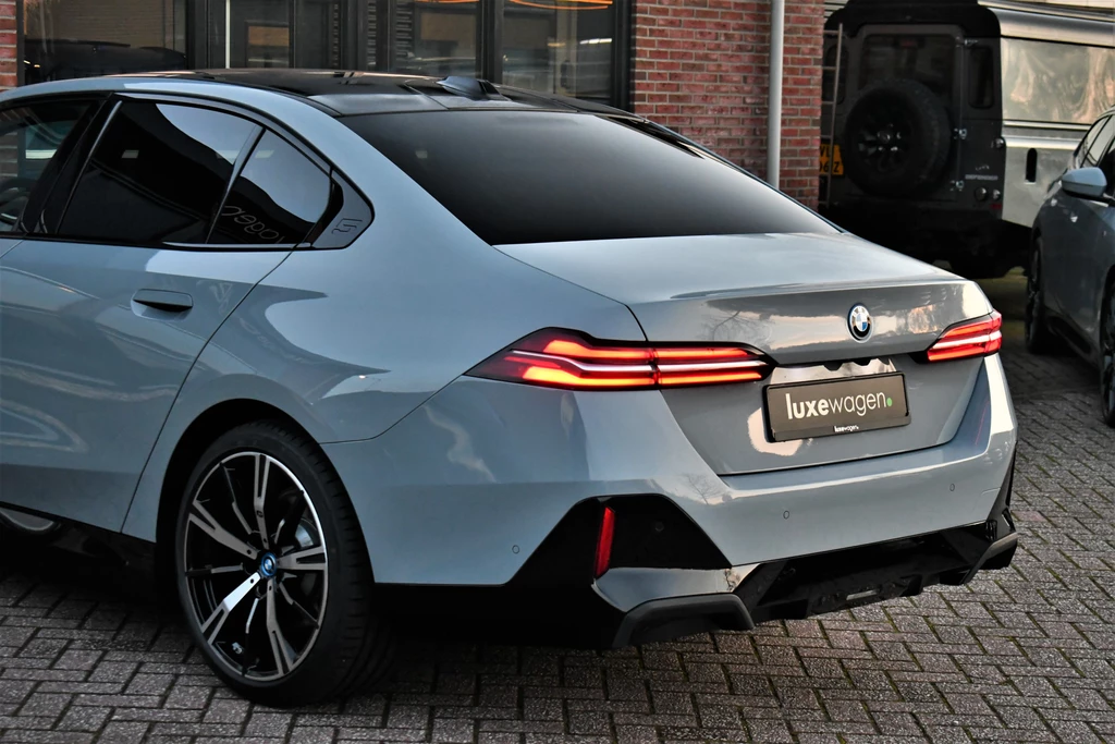 BMW 5 Serie – foto 10