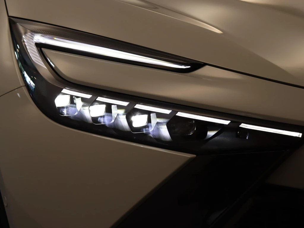Toyota C-HR – foto 21