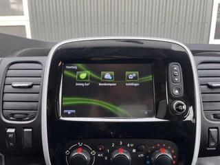 Renault Trafic – thumbnail 37