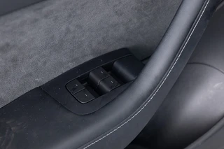Tesla Model 3 – thumbnail 13