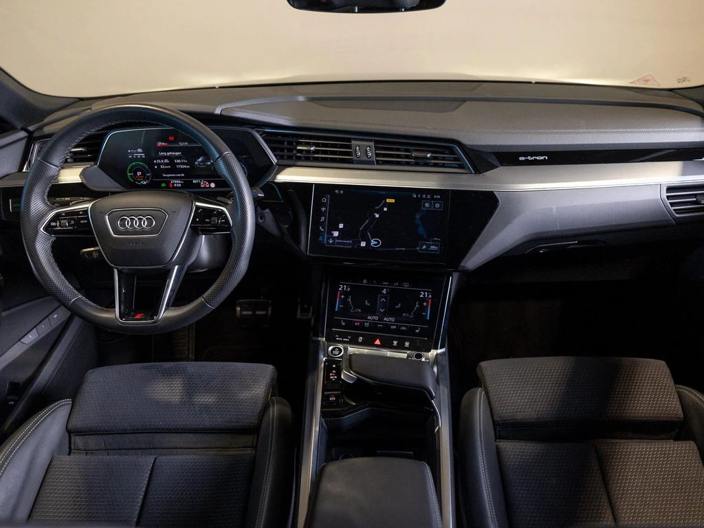 Audi Q8 Sportback e-tron – foto 44