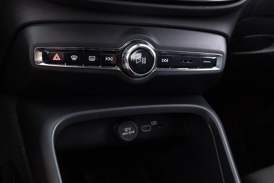 Volvo XC40 – foto 17