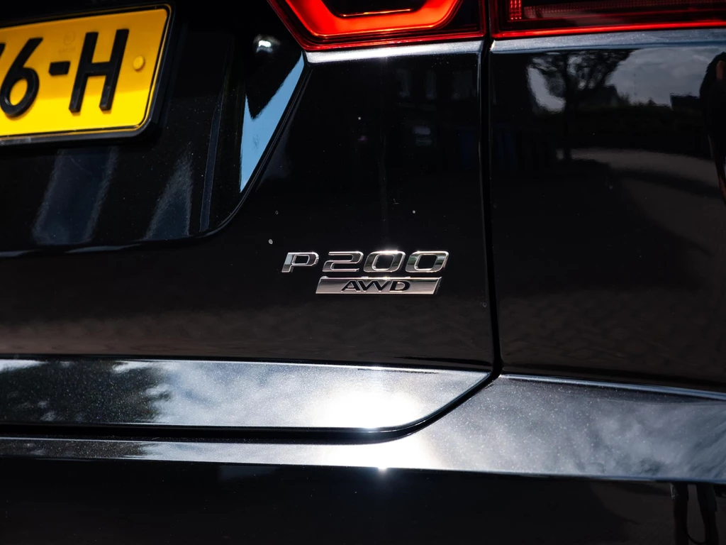 Jaguar E-PACE – foto 36