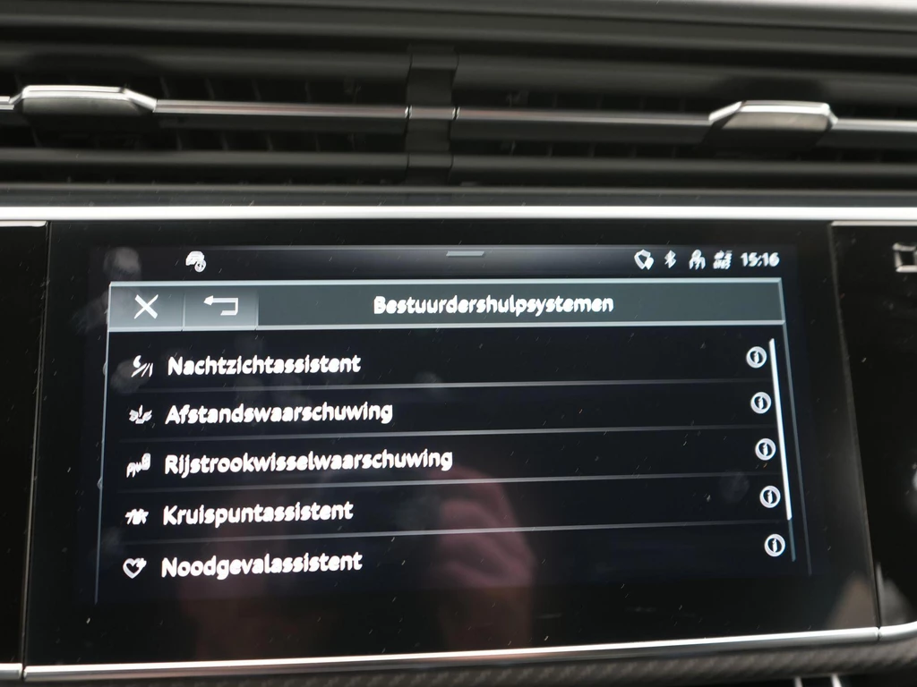 Audi RSQ8 – foto 29