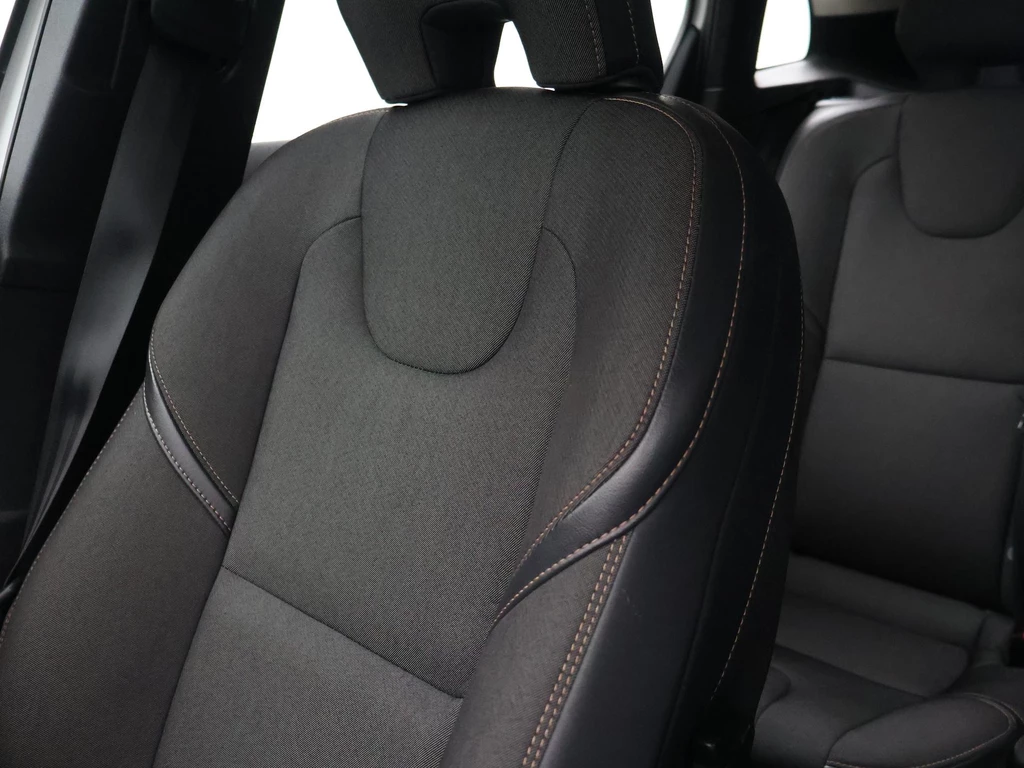 Volvo V40 – foto 32