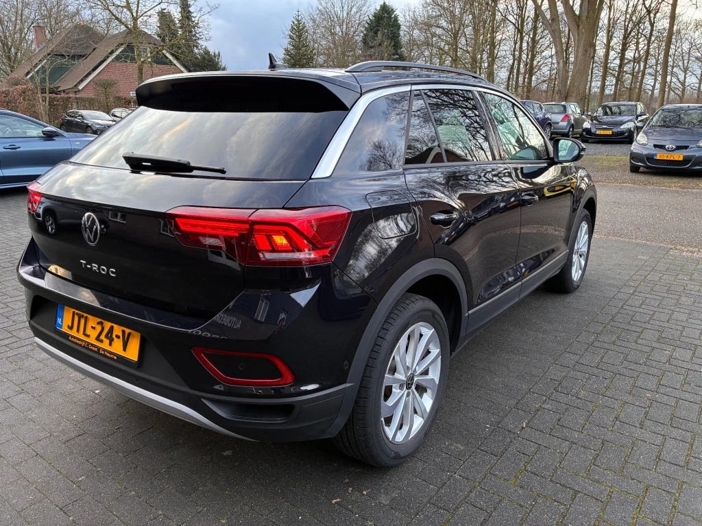 Volkswagen T-Roc – foto 4