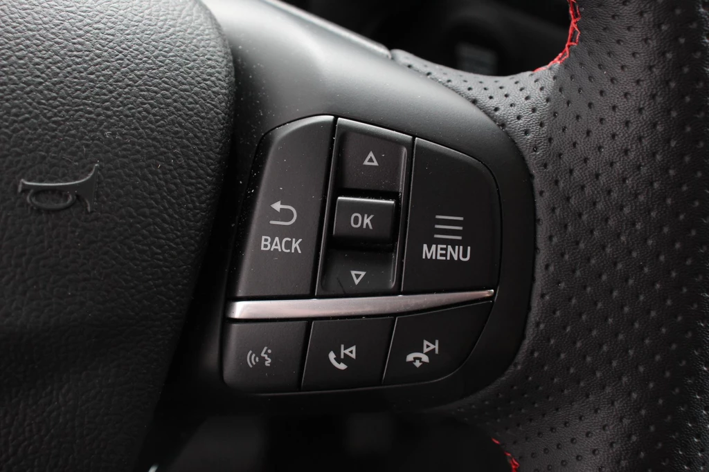 Ford Kuga – foto 18