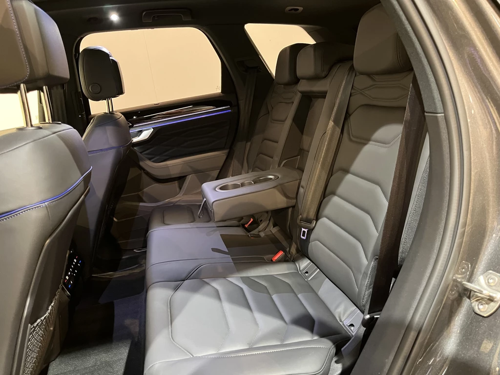 Volkswagen Touareg – foto 12