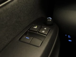 Toyota Yaris – thumbnail 22