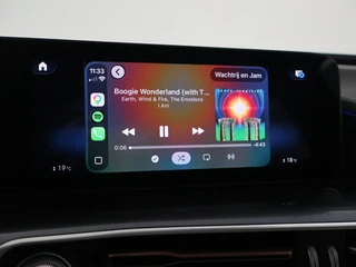 Mercedes-Benz EQC – thumbnail 52