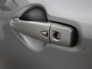 Nissan QASHQAI – thumbnail 19