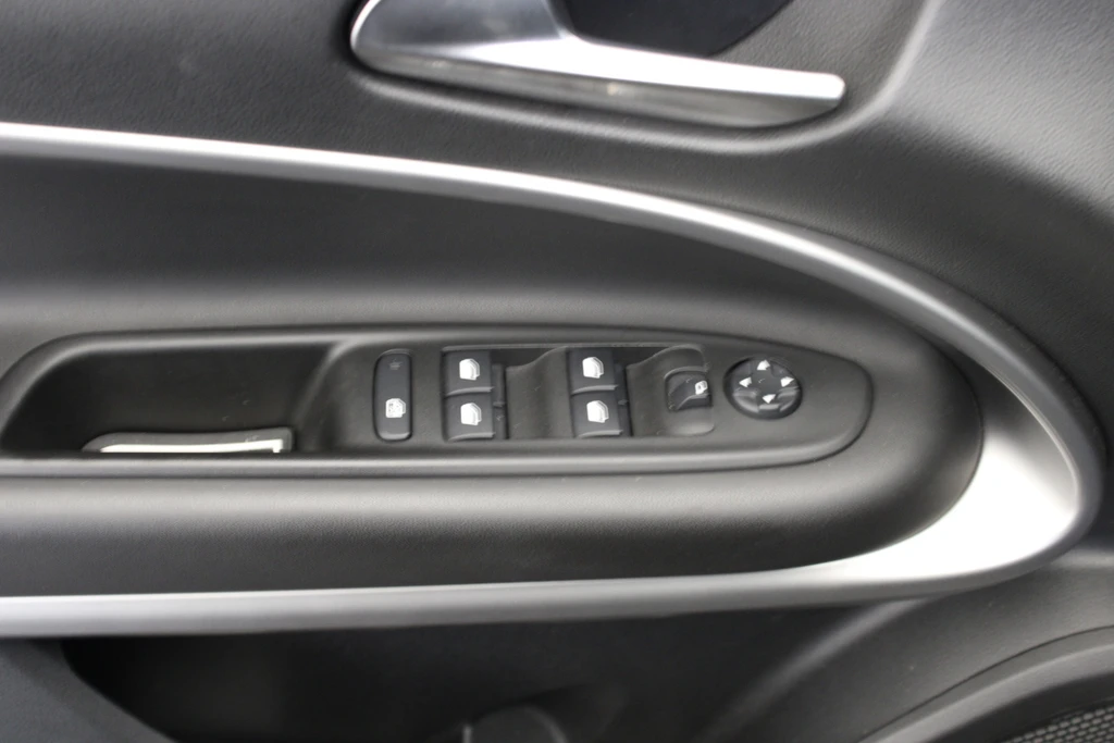 Jeep Avenger – foto 13