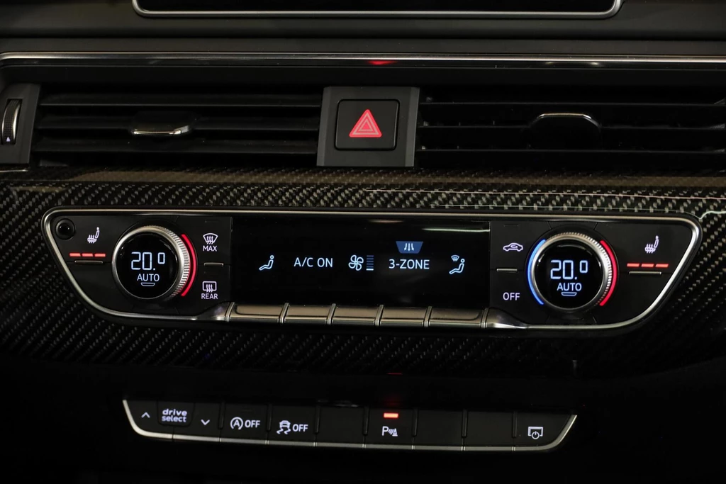 Audi RS4 – foto 24