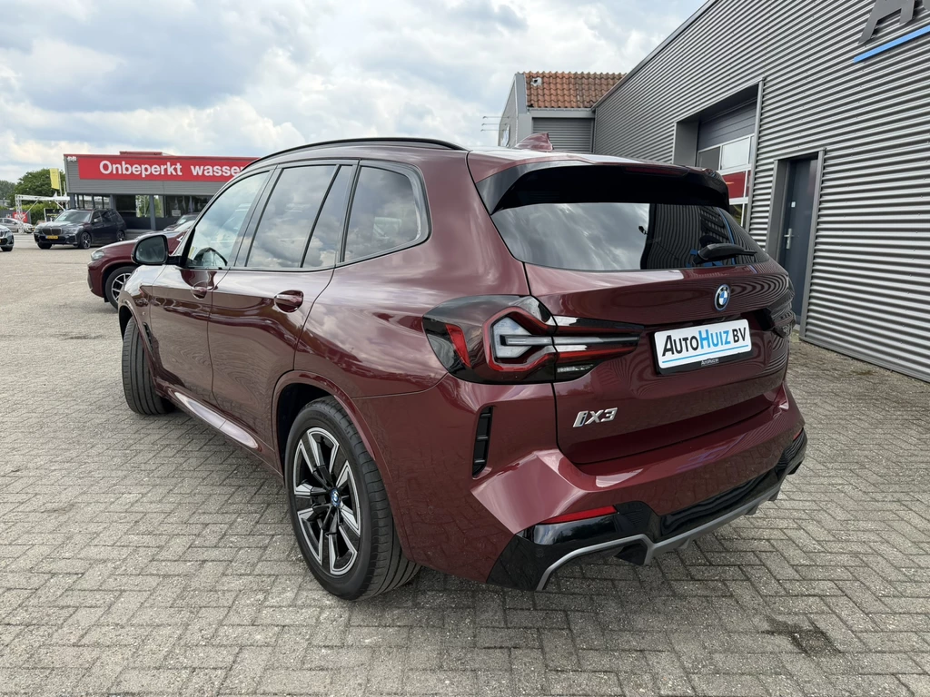 BMW iX3 – foto 5