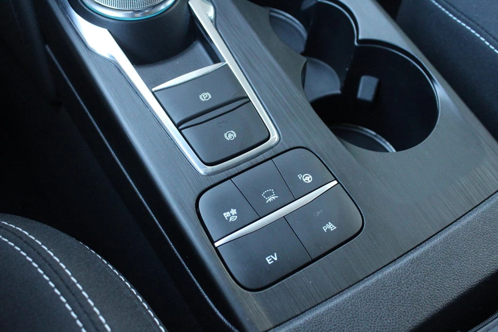 Ford Kuga – foto 26