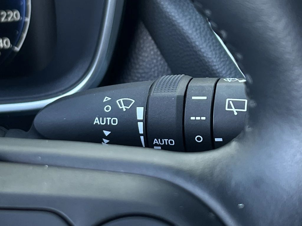 Toyota Corolla Touring Sports – foto 23