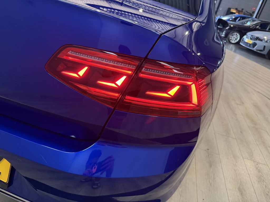 Volkswagen Passat – foto 10