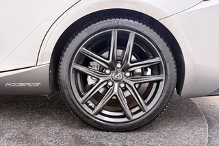 Lexus IS – thumbnail 42