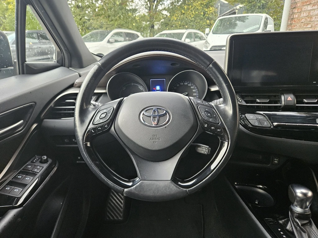 Toyota C-HR – foto 12