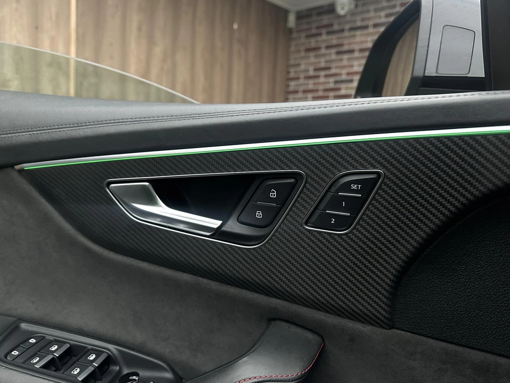 Audi RSQ8 – foto 26
