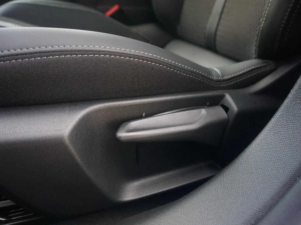 Peugeot 208 – foto 13