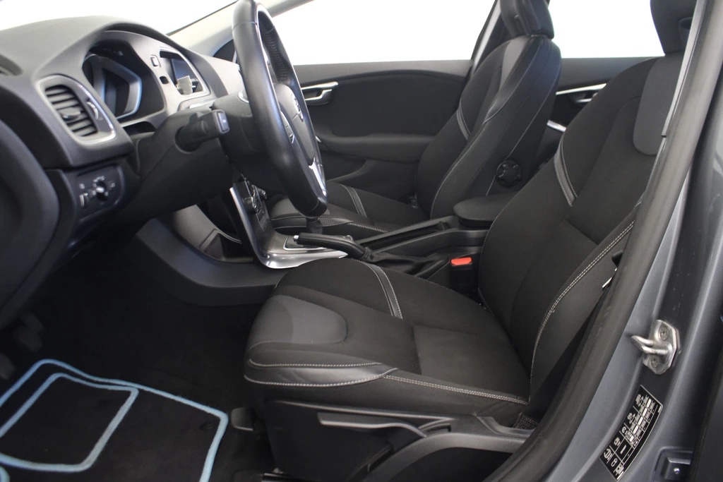 Volvo V40 – foto 12