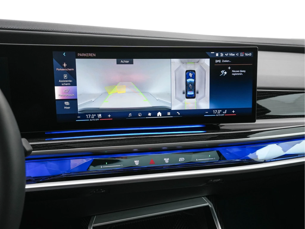 BMW i7 – foto 16