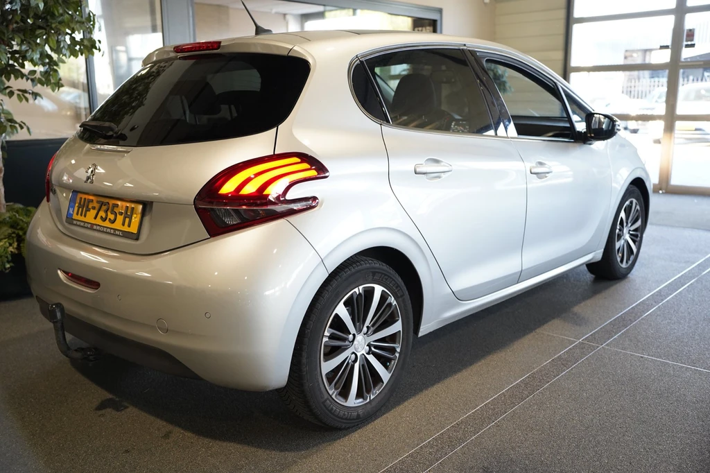 Peugeot 208 – foto 9