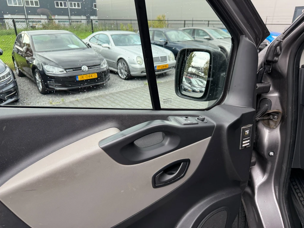 Renault Trafic – foto 15