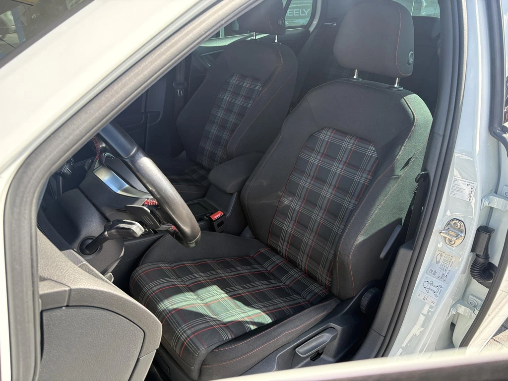 Volkswagen Golf – foto 12