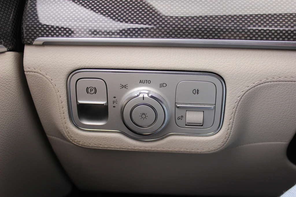 Mercedes-Benz GLE – foto 37