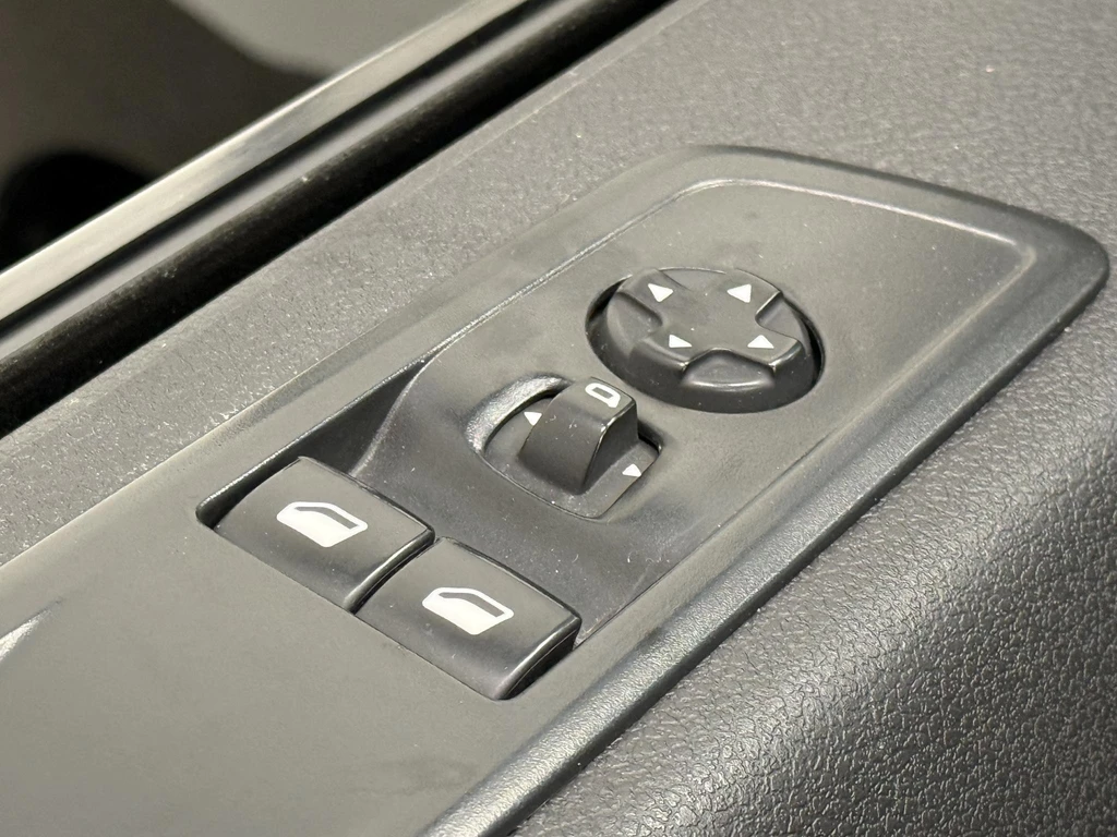 Opel Vivaro – foto 32