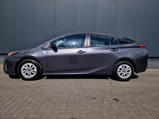 Toyota Prius – thumbnail 2