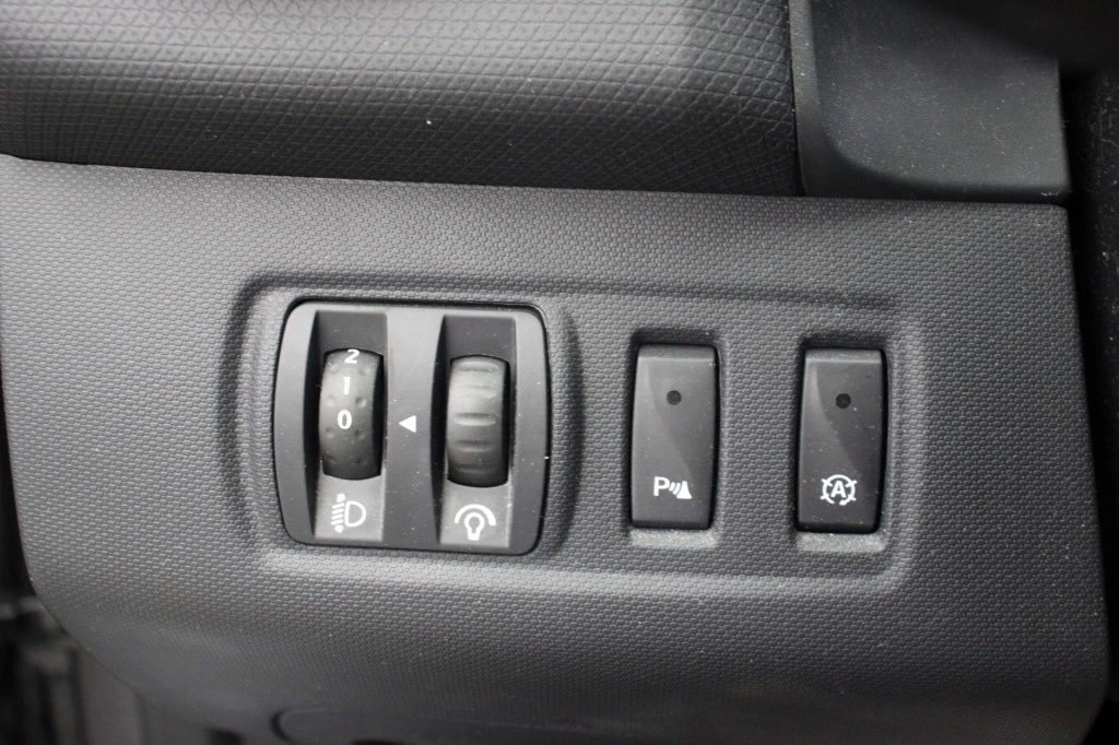 Renault Clio – foto 24